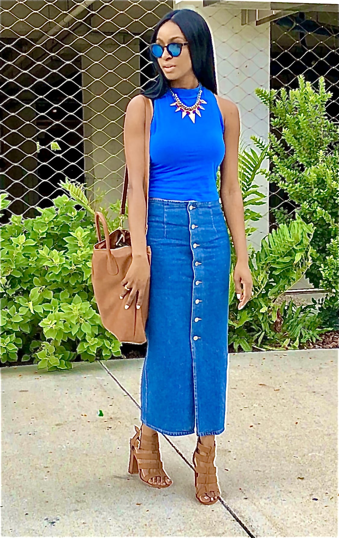 Trends to Try- 6 Denim Midi Skirt Outfits for Fall - Thrifty Wife